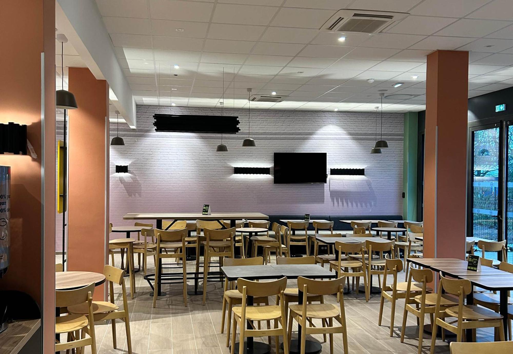 B&B Hotel Cergy Saint-Christophe Gare Eksteriør billede